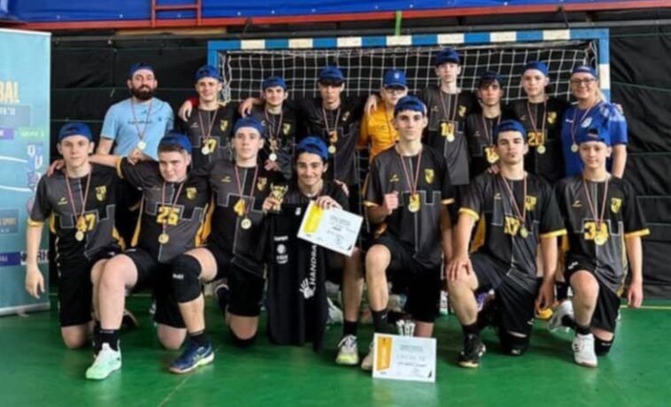 Performanță pentru handbaliștii juniori 3 ai LPS Banatul Timișoara
