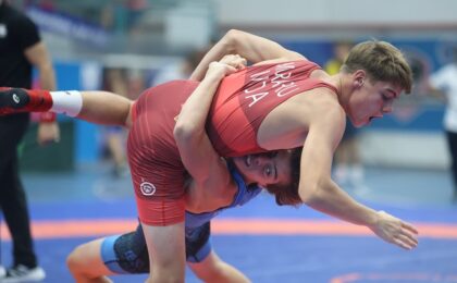 Luptătorii timișoreni, în competiție la Arad