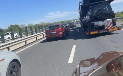 Aglomerație pe autostrada A1 Deva-Nădlac. Poliția recomandă rute alternative