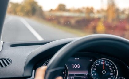 Cum se calculează impozitul auto de la 1 ianuarie 2026. Cu cât vom plăti în plus