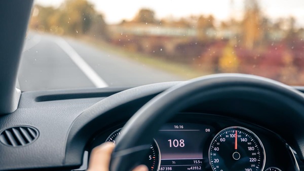 Cum se calculează impozitul auto de la 1 ianuarie 2026. Cu cât vom plăti în plus