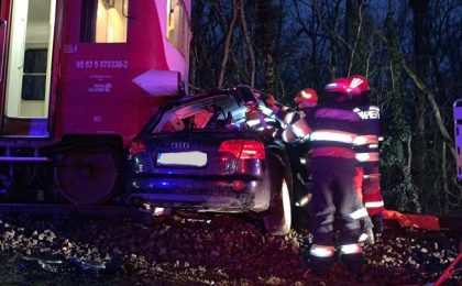 Mașină lovită de tren, la Timișoara! Cum s-a produs accidentul, ce a stabilit poliția
