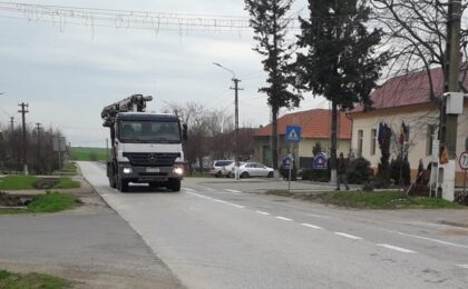 Transportatorii sfidează legea, spre disperarea localnicilor din Mașloc, Fibiș și Pișchia