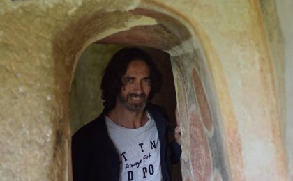 "Miki Velciov. Land Art și intervenții în natură"