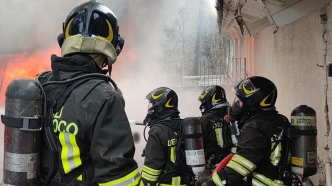 Incendiu la un azil de bătrâni din Milano. Cel puțin șase persoane au murit, zeci au fost rănite
