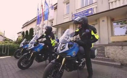 Ca să prindă mai uşor infractorii, poliţiştii locali din Timişoara au primit trei motociclete performante 7 Ca să prindă mai uşor infractorii, poliţiştii locali din Timişoara au primit trei motociclete performante