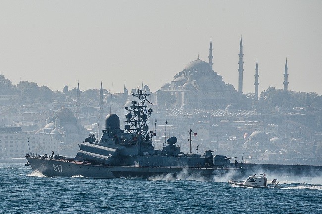 Zelenski: Turcia a interzis intrarea navelor de război rusești în Marea Neagră