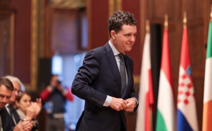 Nicușor Dan susține că a redus cheltuielile Administrației Prezidențiale, pentru a fi solidar cu românii în fața măsurilor de austeritate 23 Nicușor Dan susține că a redus cheltuielile Administrației Prezidențiale, pentru a fi solidar cu românii în fața măsurilor de austeritate