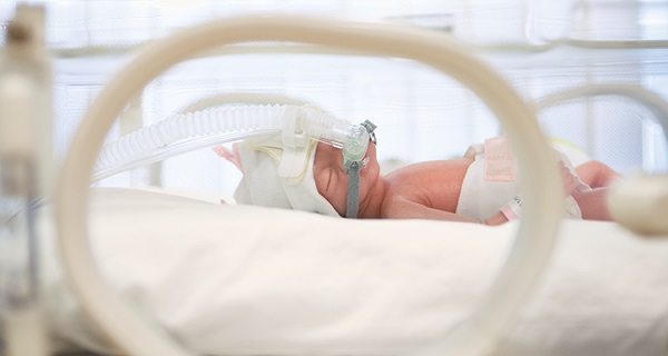 nou nascut prematur