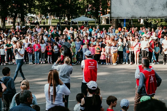 Orăşelul Copiilor se deschide în Parcul Regina Maria din Timișoara