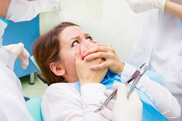 pacient dentist speriat