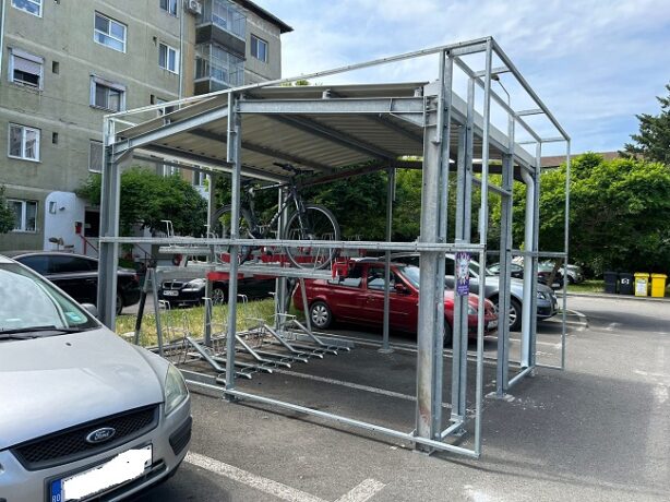Administrația Fritz construiește depozite pentru biciclete pe noile locuri de parcare