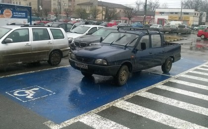 parcare persoana handicap