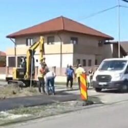 Locuitorii din Dumbrăvița se revoltă împotriva unei lucrări aberante, aprobată de primarul Bugarin