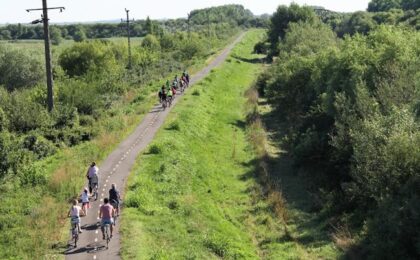 Tânără din Timișoara, sfâșiată de mai mulți câini ciobănești pe pista velo-turistică Timișoara – Serbia