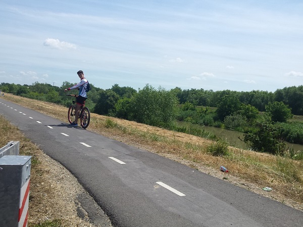 Se deschide pista de biciclete din Serbia spre România. Veloturism pe ruta Timișoara – Zrenjanin