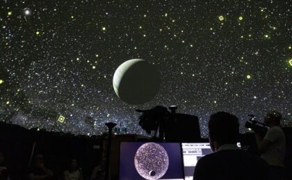 Planetariul Facultății de Fizică din cadrul UVT a fost dotat cu un proiector modern (foto)