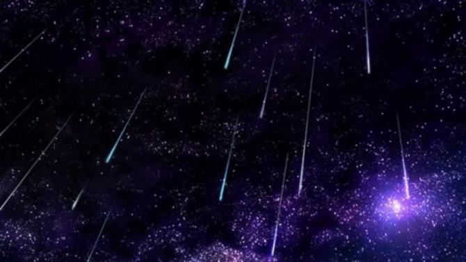 Spectacol pe cer. Ploaie de meteori în această noapte!