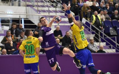 Handbaliştii alb-violeţi, la 60 de minute de turneul Final Four al Cupei României. Buricea: „M-aș bucura să vină galeria la meci"