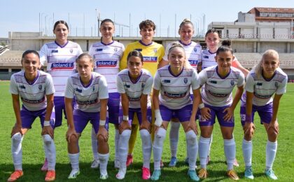 Alb-violetele, pe primul loc în Superliga de fotbal!