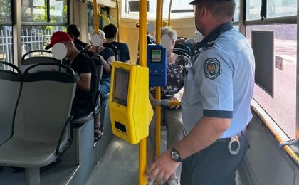 Acțiune a polițiștilor locali din Timișoara în mijloacele de transport în comun