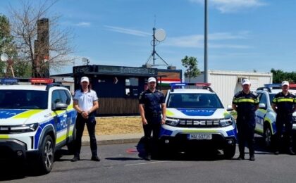 Polițiști români patrulează pe autostrăzi din Ungaria