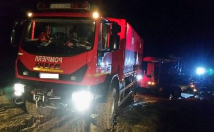 Incendiu într-o gospodărie din Timiș. O butelie a fost scoasă în ultimul moment de către pompieri