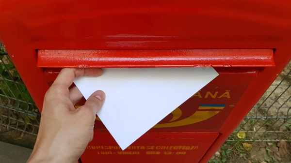 Poșta Română transmite că închiderea oficiilor teritoriale nu reprezintă o prioritate, dar că activitatea companiei va fi reorganizată