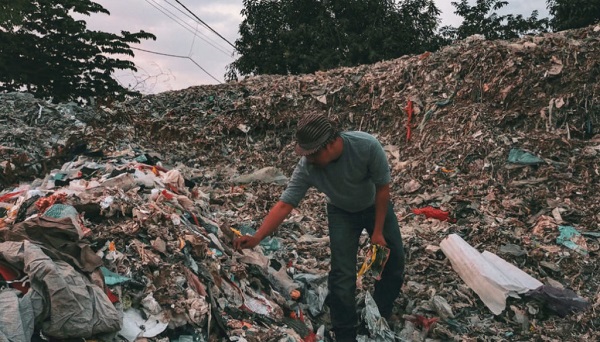 ‘’Povestea plasticului’’, un film provocator