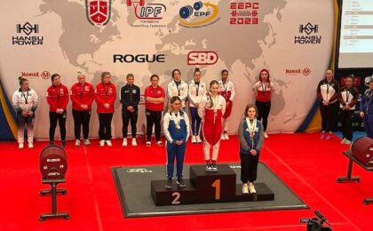 Alexandra Cazacu, trei medalii la europeanul de powerlifting