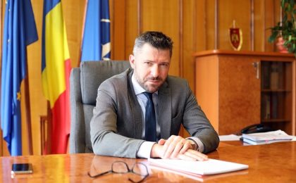 Mihai Ritivoiu, prefect de Timiș: „Am decis să schimb locul ceremoniei militare cu depuneri de coroane din 1 Decembrie”