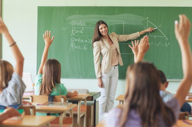 Ministerul Educației a lansat în consultare publică proiectul profilului profesional al cadrului didactic din învățământul preuniversitar