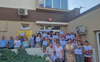 Protest al angajaților APIA Timiș împotriva măsurilor fiscale 2 Protest al angajaților APIA Timiș împotriva măsurilor fiscale