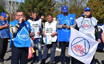 Protest al sindicaliștilor din Cartel Alfa în fața Termocentralei Mintia