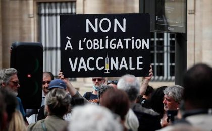 Obligativitatea vaccinării duce la proteste majore în Franța