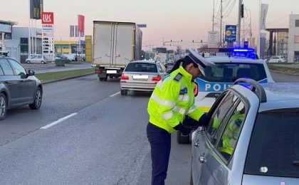Măcel în rândul şoferilor iresponsabili: 400 de permise de conducere au fost reținute într-o singură zi de polițiști