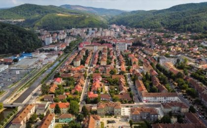Reșița, în rețeaua globală UNESCO a orașelor care învață. Este primul oraș românesc înscris în reţeaua ‘Learning Cities