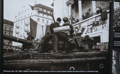 Constantin Duma, supranumit fotograful Revoluției anti-comuniste de la Timișoara, expune la ICR Londra, în cadrul evenimentului „Freedom / Libertate“