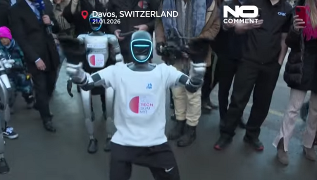 Paradă de roboți pe străzile din Davos la Forumul Economic Mondial 2026
