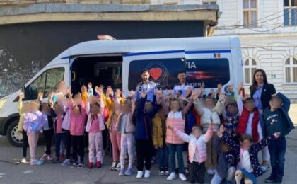 Proiectul „Școala ta în siguranță" a ajuns la Colegiul Național Bănățean Timișoara