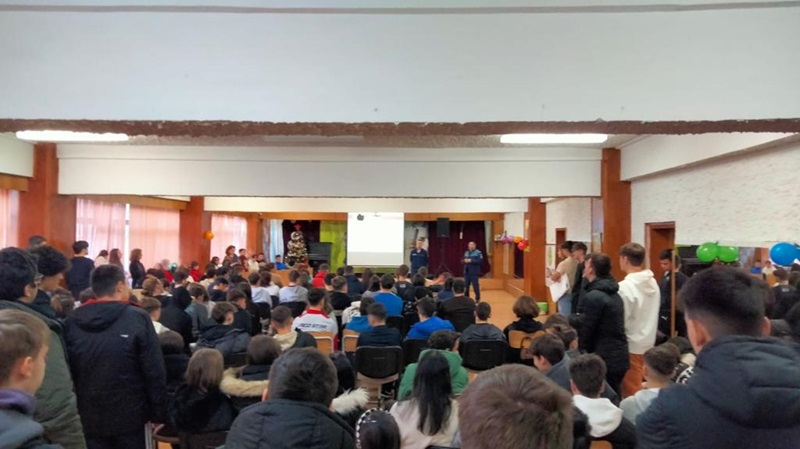 Activități preventive în două școli din Timișoara