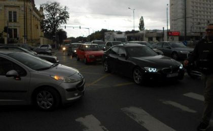 Limita de viteză în Timișoara revine la 50 km/h. Semafoare desființate în cinci intersecții