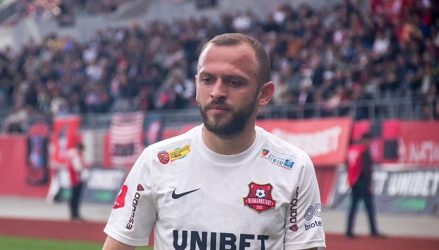 Ex-polistul Silviu Balaure, cel mai bun pasator decisiv din Superliga, șase luni pe tușă!