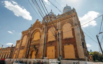 Primăria anunță finalizarea lucrărilor de punere în siguranță a Sinagogii din Fabric