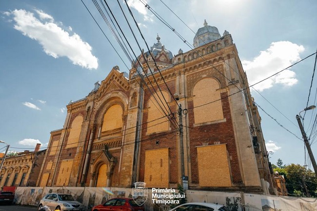 Primăria anunță finalizarea lucrărilor de punere în siguranță a Sinagogii din Fabric