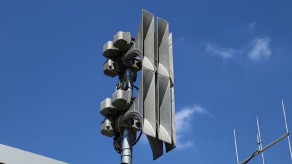 Primăria Timişoara instalează şi testează noile sirene electronice de alarmare publică