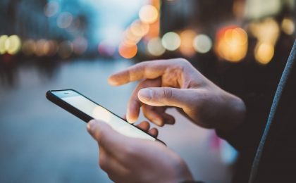 Un nou tip de fraudă cu smartphone-uri a apărut pe site-urile de anunțuri