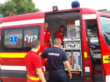Accident în apropiere de Timișoara: doi tineri răniți