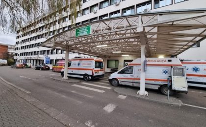 Toate paturile pentru copii de la Spitalul Judeţean Arad au fost ocupate din cauza valului de viroze