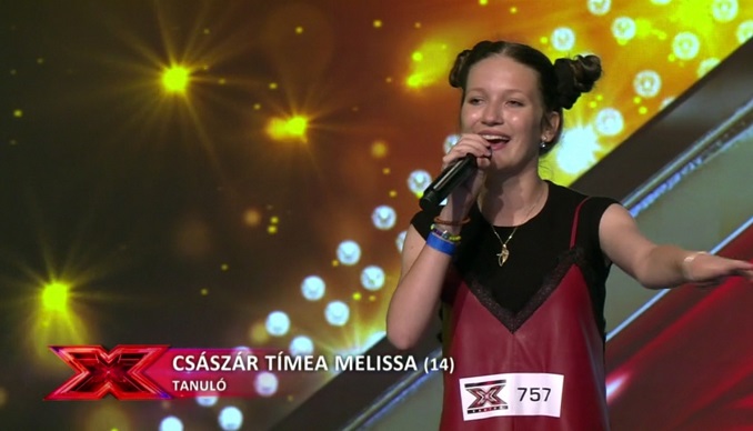 O tânără de 14 ani, din Moșnița Nouă, a cucerit jurații de la X Factor Ungaria